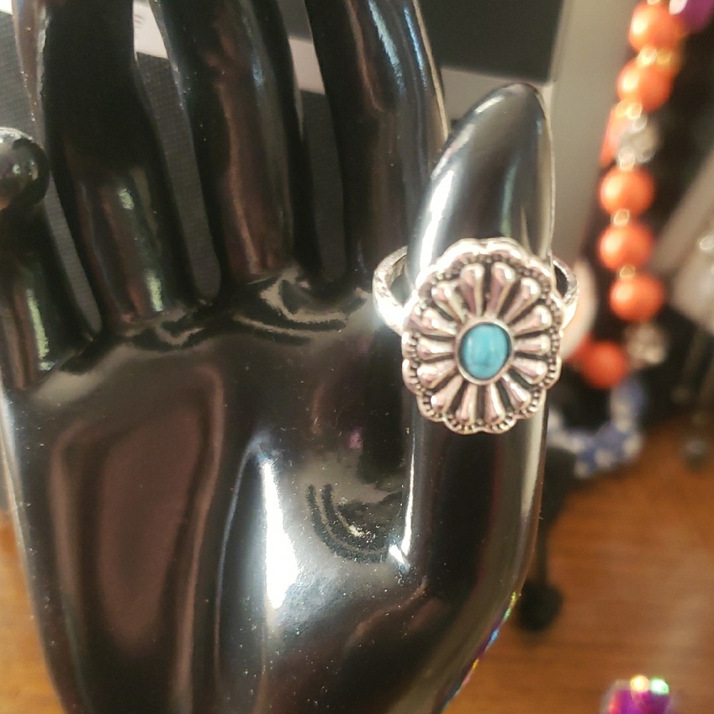 Blue Turquoise Silver Ring with Floral Design